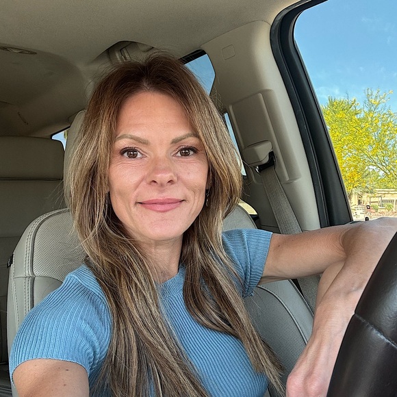 Meet your Posher, Marci - Picture 1 of 1